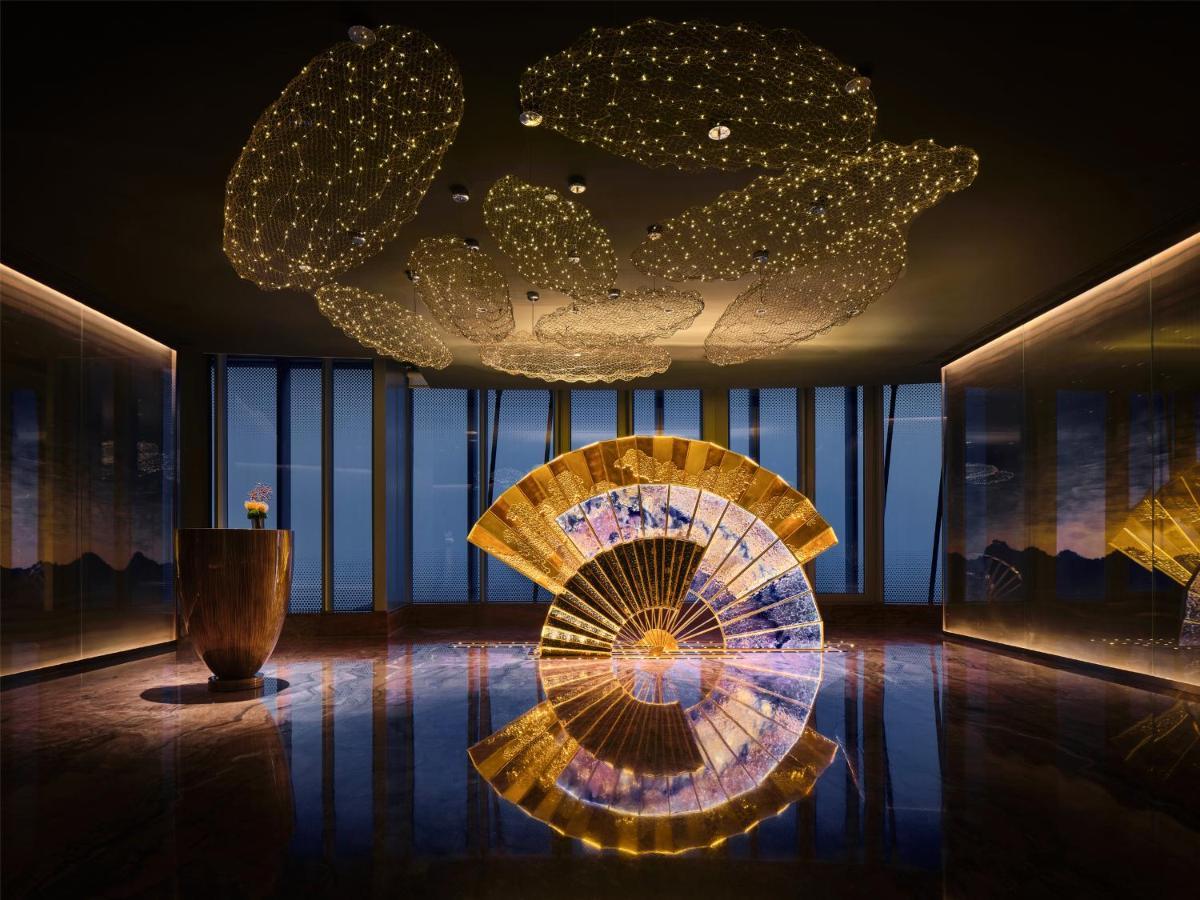 J Hotel, Shanghai Tower - Above All Else, Overlooking The Bund Dış mekan fotoğraf